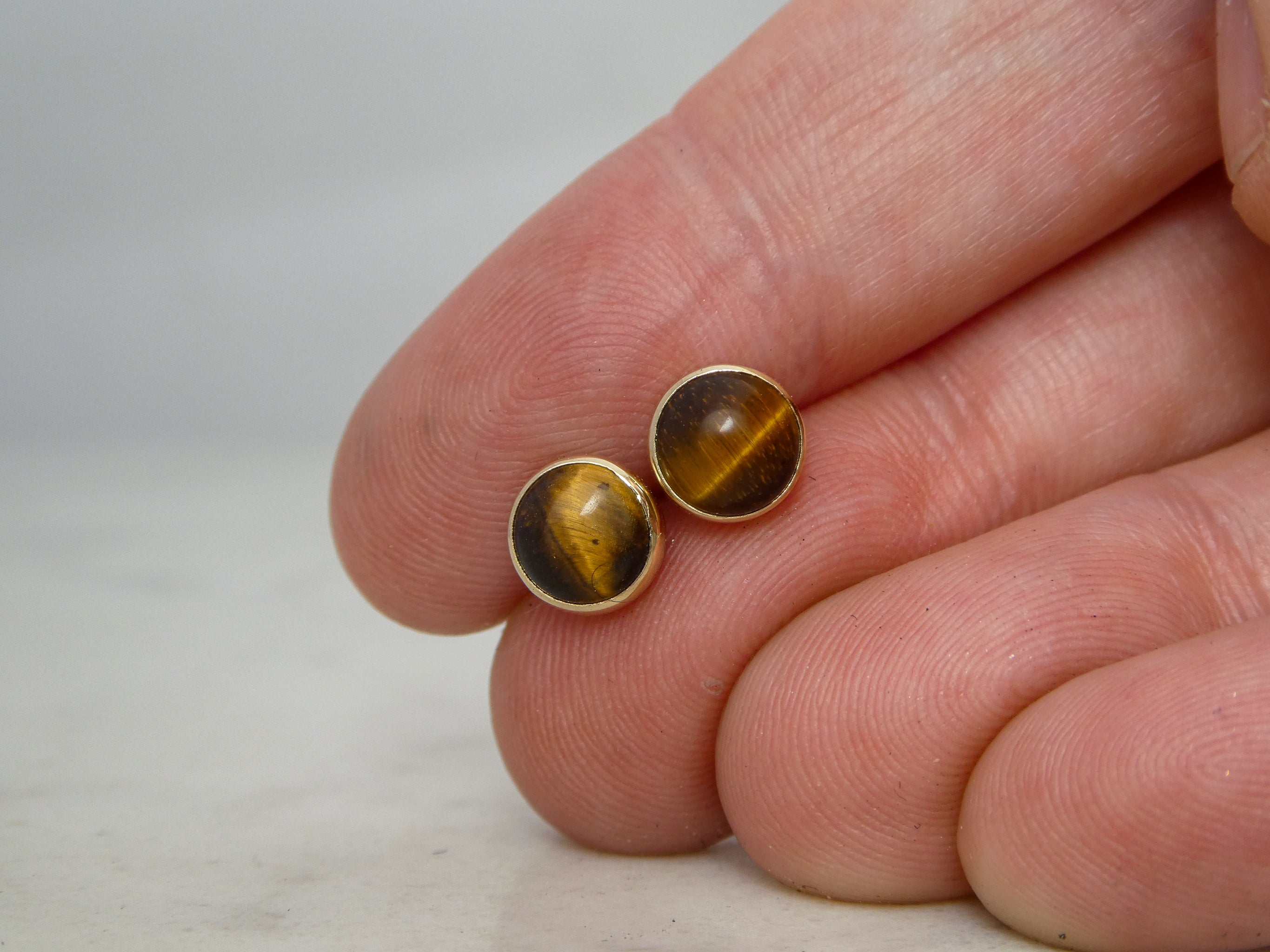 Vintage Tiger's Eye Cat's Eye Stud Earrings 14k cheapest Yellow Gold Oval Cabochon