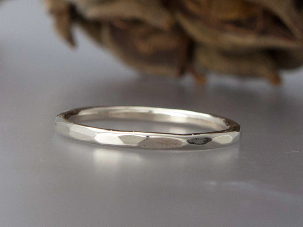 Classic Round Wedding Band in 14k Gold