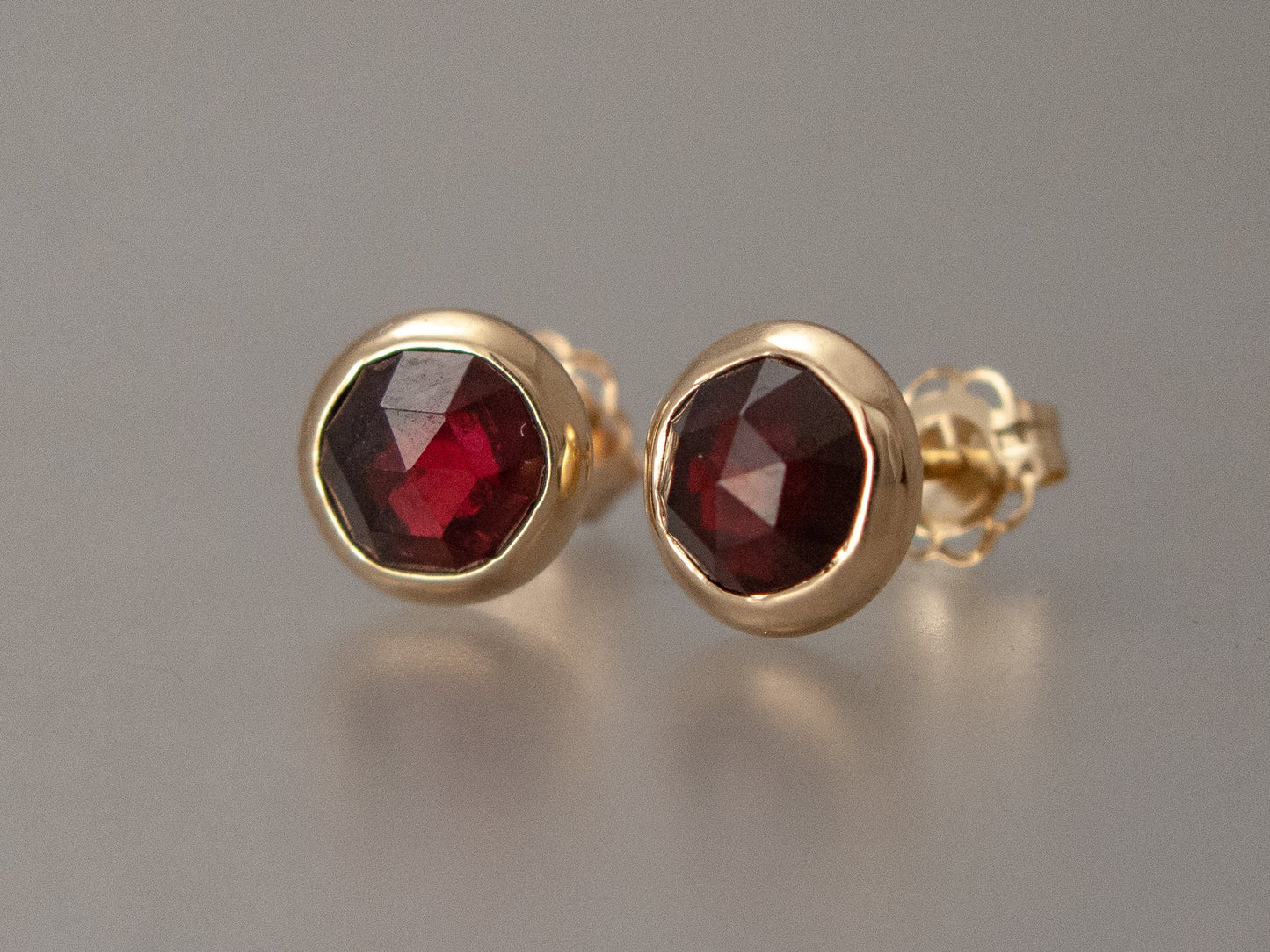 6mm Rose-Cut Garnet 14k Gold Round Bezel Studs