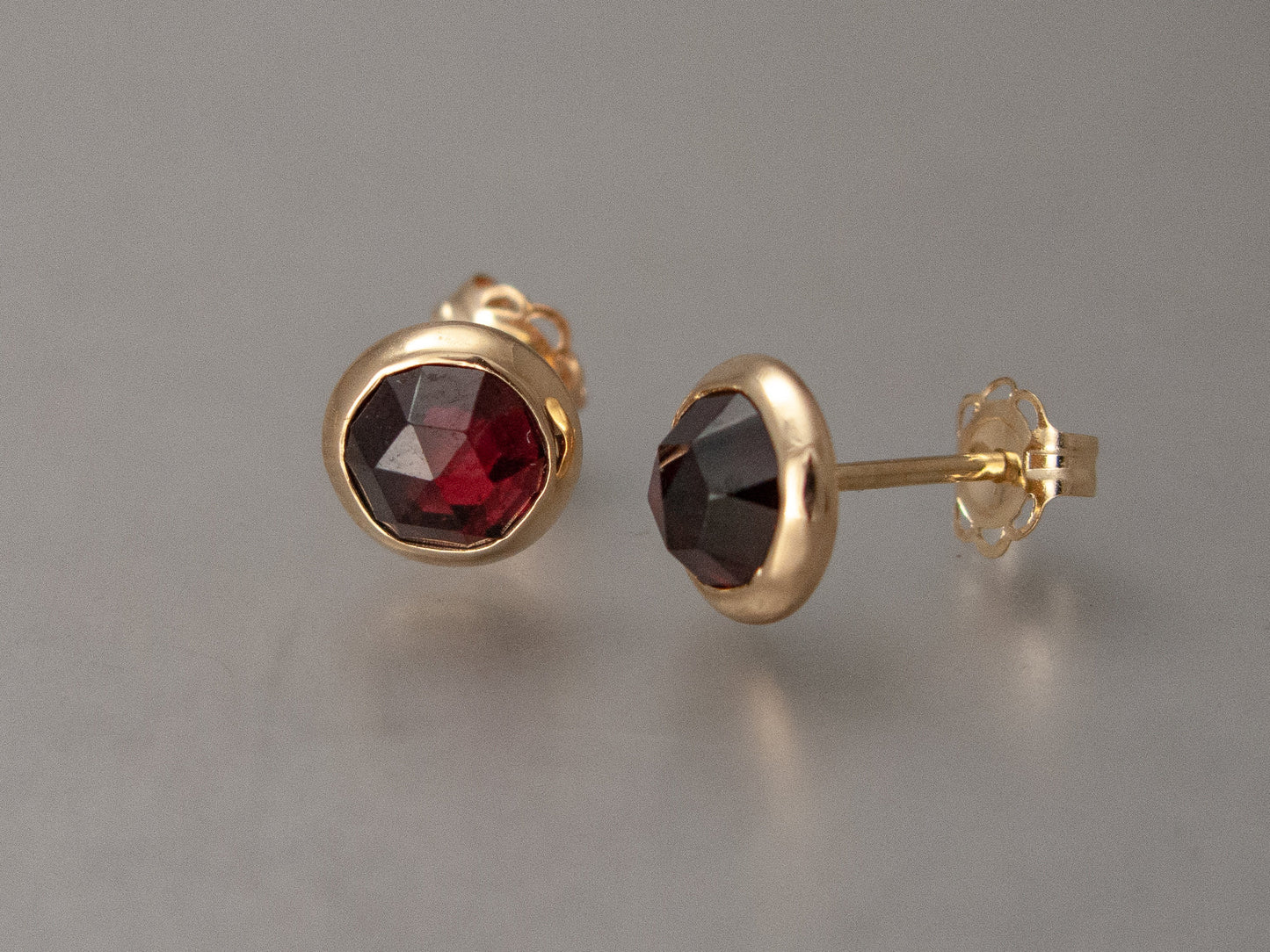 6mm Rose-Cut Garnet 14k Gold Round Bezel Studs